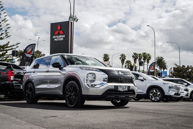 2024 Mitsubishi Outlander Sport 4WD, photo 2