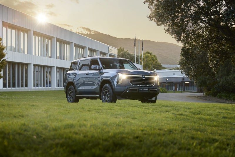 2026 Mitsubishi Pajero VRX, photo 3