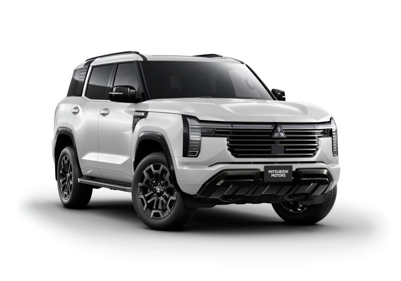 2026 Mitsubishi Pajero Exceed, photo 3