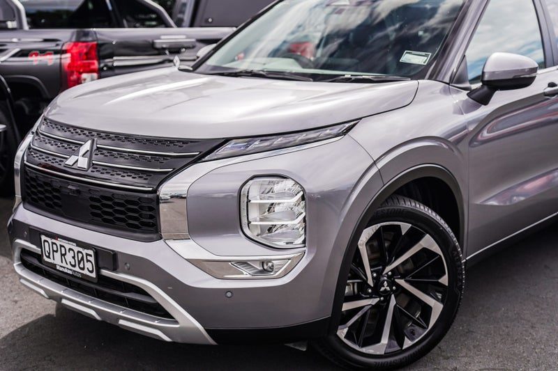 2024 Mitsubishi Outlander XLS 4WD, photo 2