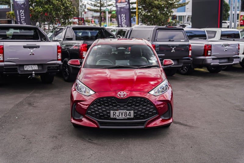 2025 Toyota Yaris Gx 1.5ph/cvt, photo 3