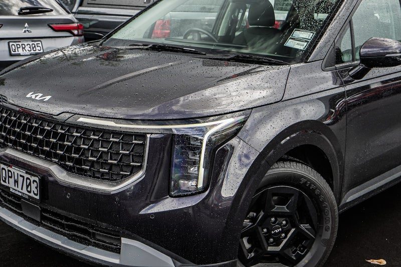 2024 Kia Carnival EX, photo 2