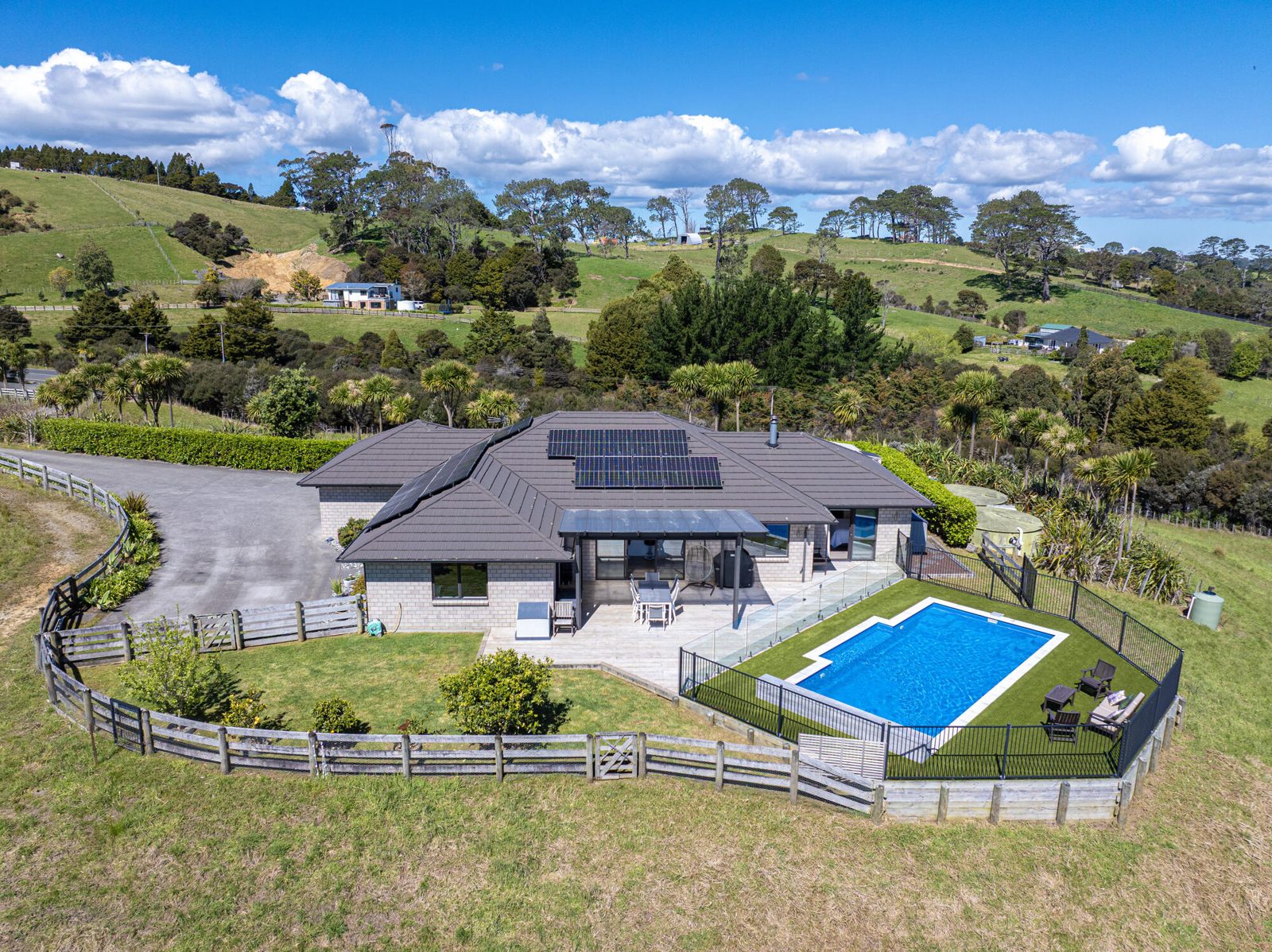 883 Haruru Road, Wainui