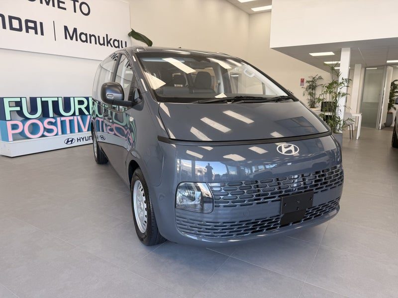 2026 Hyundai Staria Load