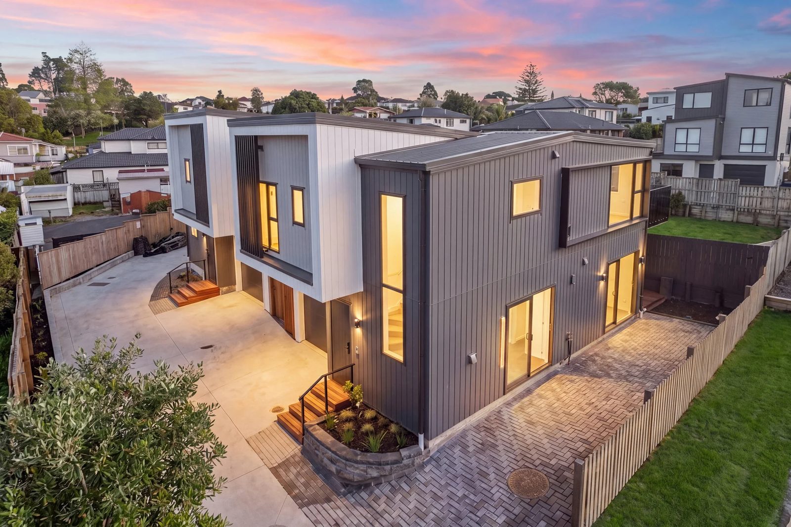 4B Datura Place, Sunnynook, photo 1