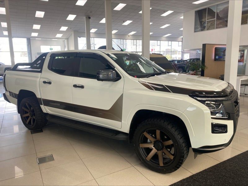 2026 Nissan Navara ST