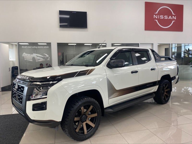 2026 Nissan Navara ST, photo 2