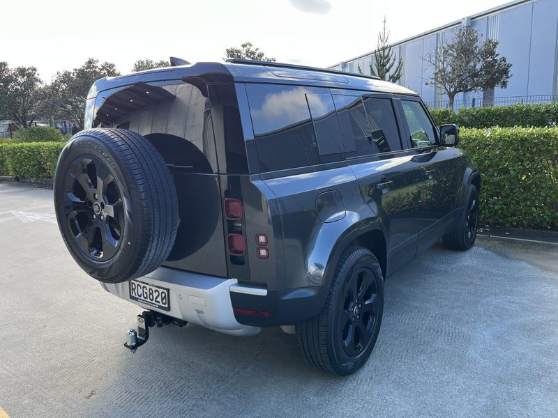 2025 Land Rover Defender 110 D 250 S, photo 2