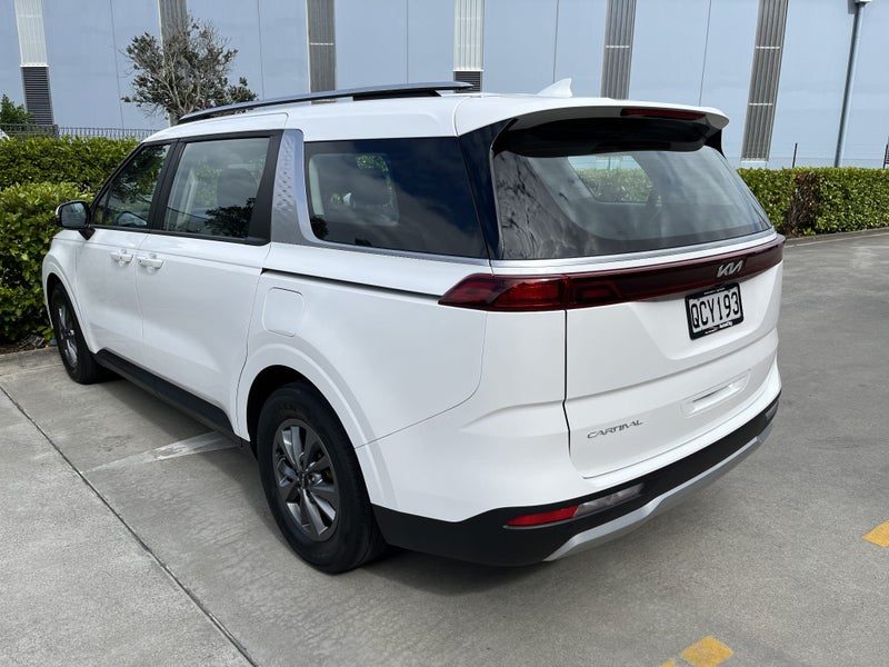 2023 Kia Carnival EX 2.2DT 8 sp auto 8 Seater, photo 3