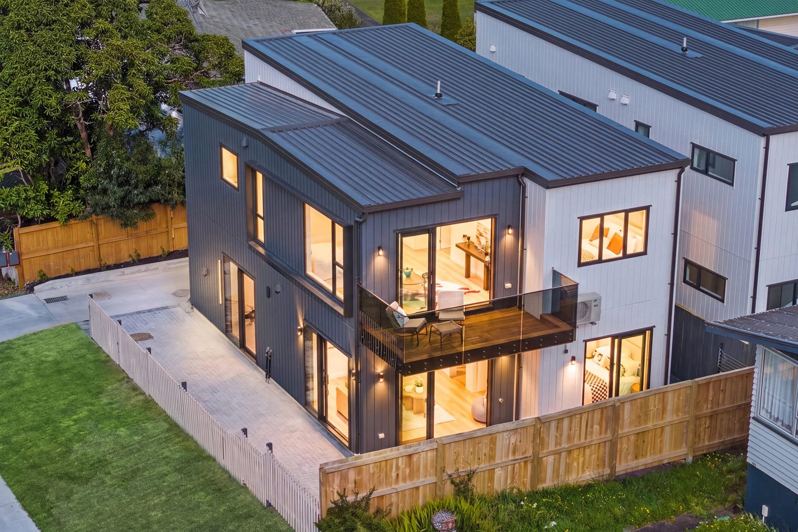 4A Datura Place, Sunnynook, photo 1