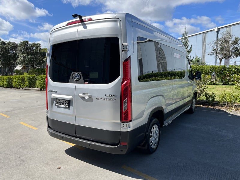 2021 LDV Deliver 9 12 Seater, photo 2