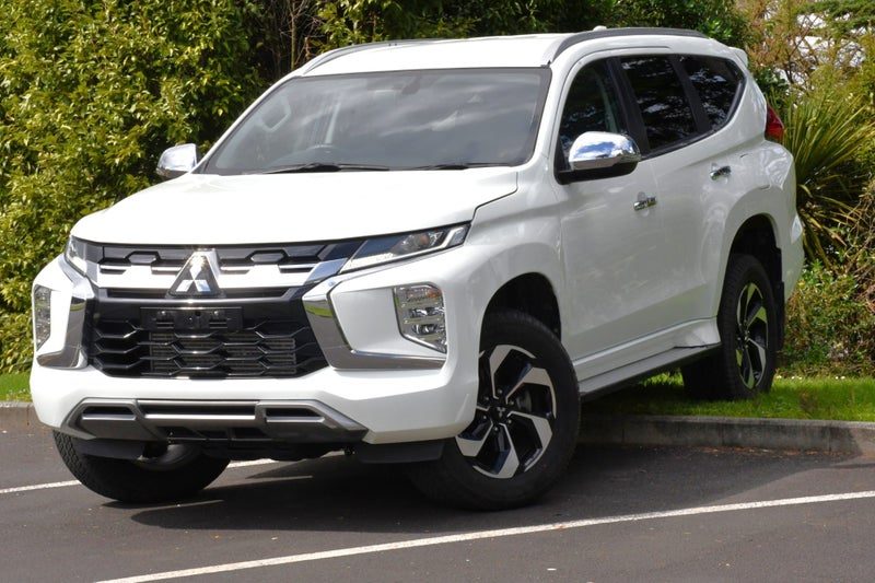2025 Mitsubishi Pajero Sport