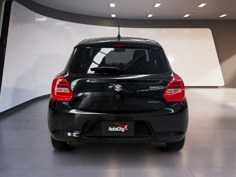 2018 Suzuki Swift, photo 3