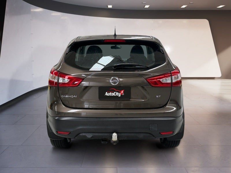 2017 Nissan Qashqai St 2.0P/Cvt, photo 3