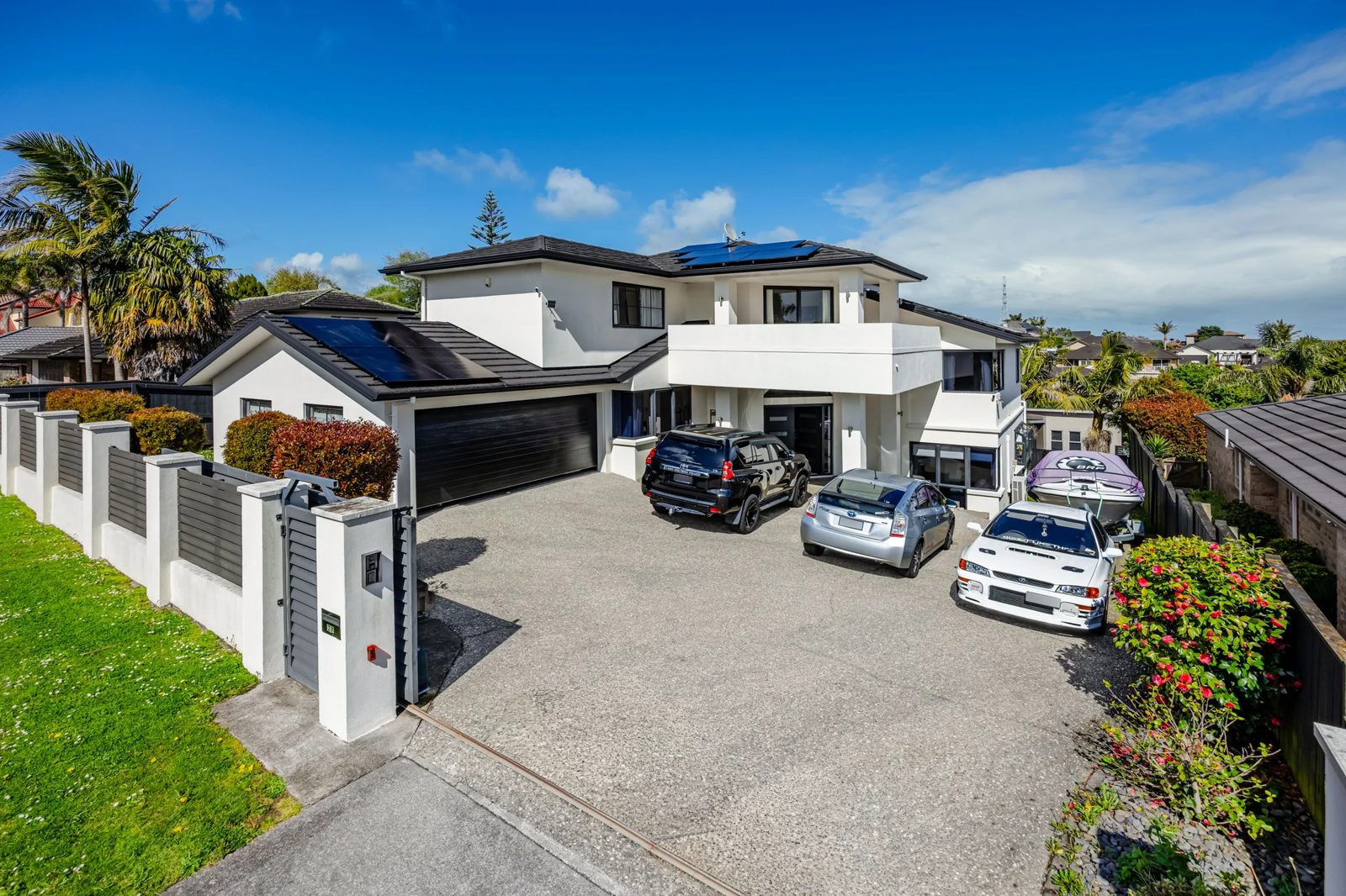27 Byblos Place, The Gardens, photo 1