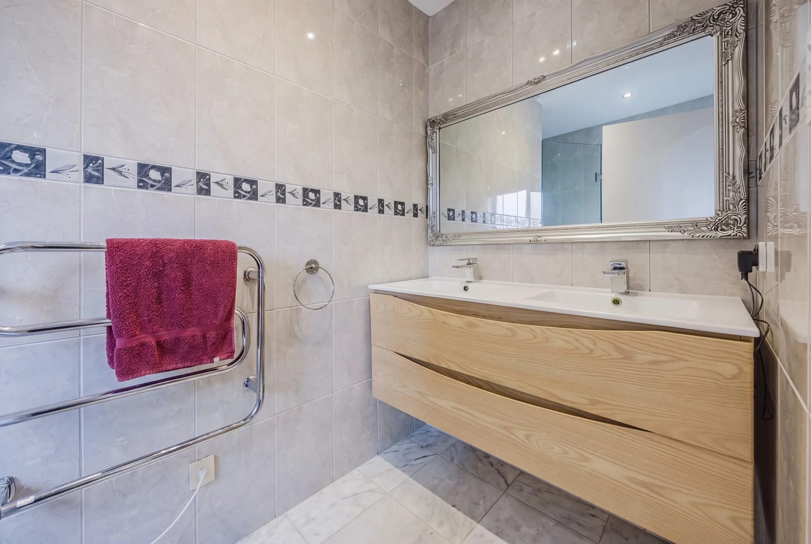 27 Byblos Place, The Gardens, photo 18