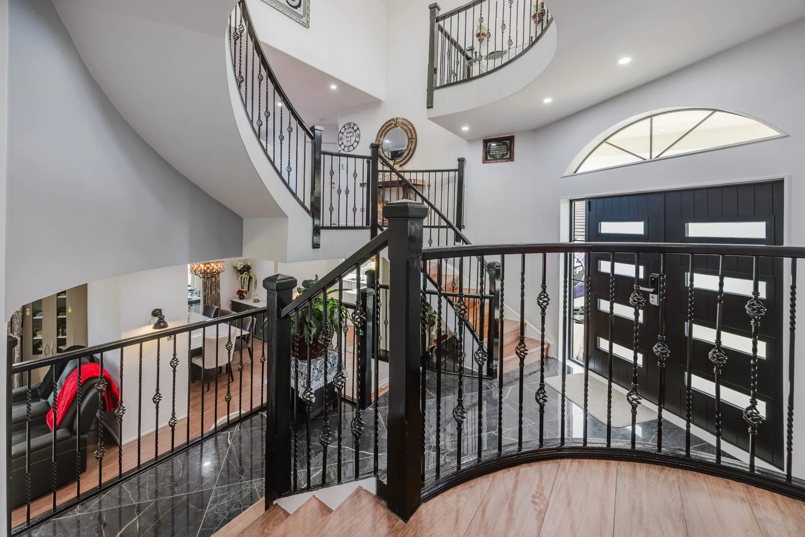 27 Byblos Place, The Gardens, photo 6
