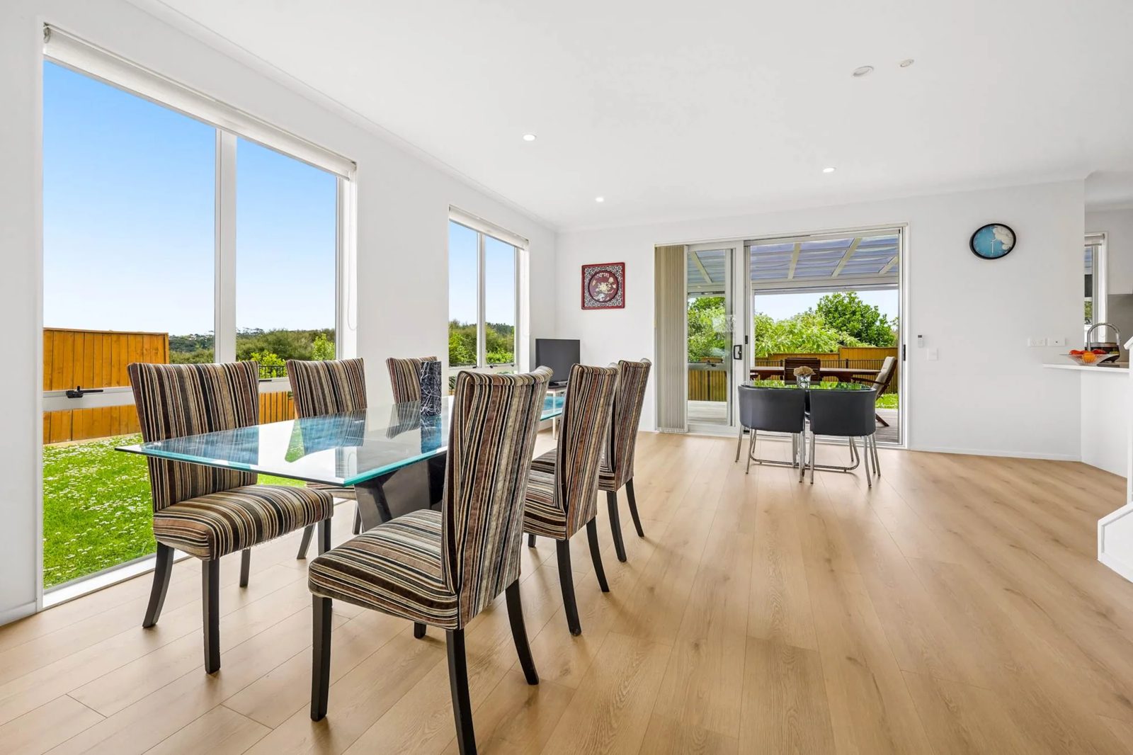 77 Mackay Drive, Greenhithe, photo 11