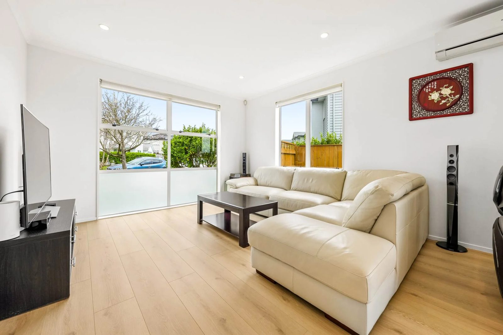 77 Mackay Drive, Greenhithe, photo 7
