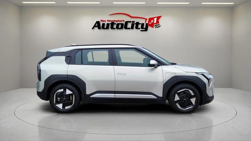 2026 Kia EV3 Light LR (Long Range) 81kWh, photo 3