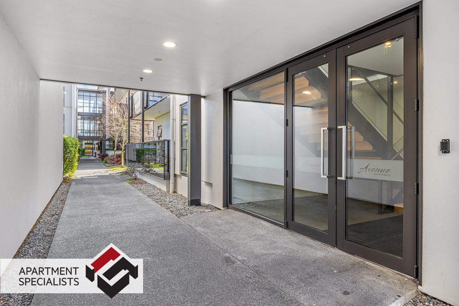 69 Hall Avenue, Mangere, photo 14