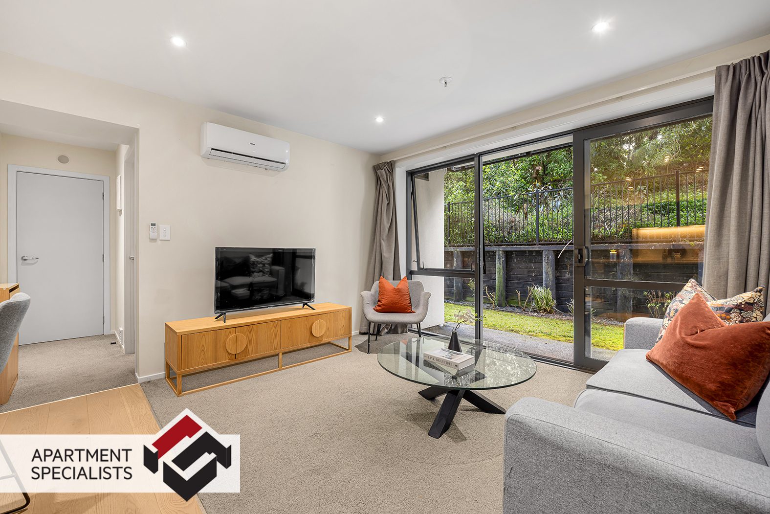 69 Hall Avenue, Mangere, photo 5