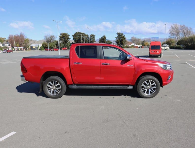 2018 Toyota Hilux SR5 LIMITED TD DC 2WD, photo 2