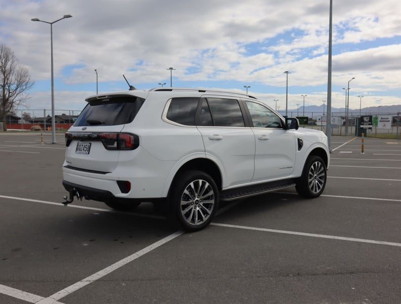 2024 Ford Everest PLATINUM, photo 3