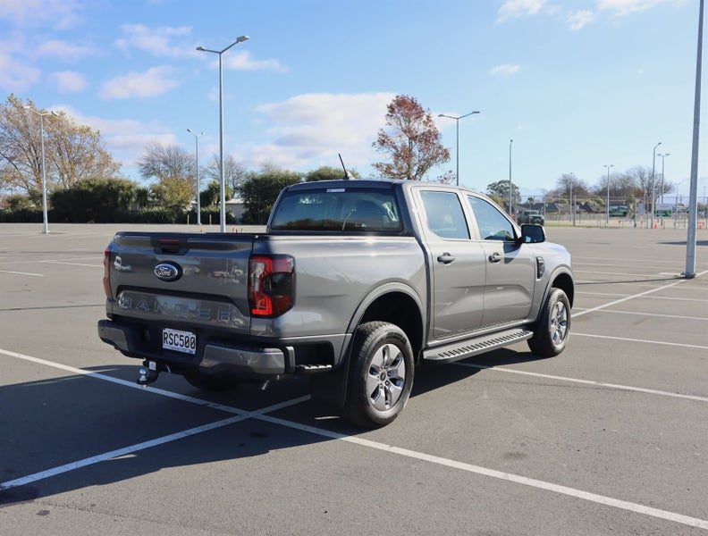 2026 Ford Ranger XLT HYBRID, photo 3