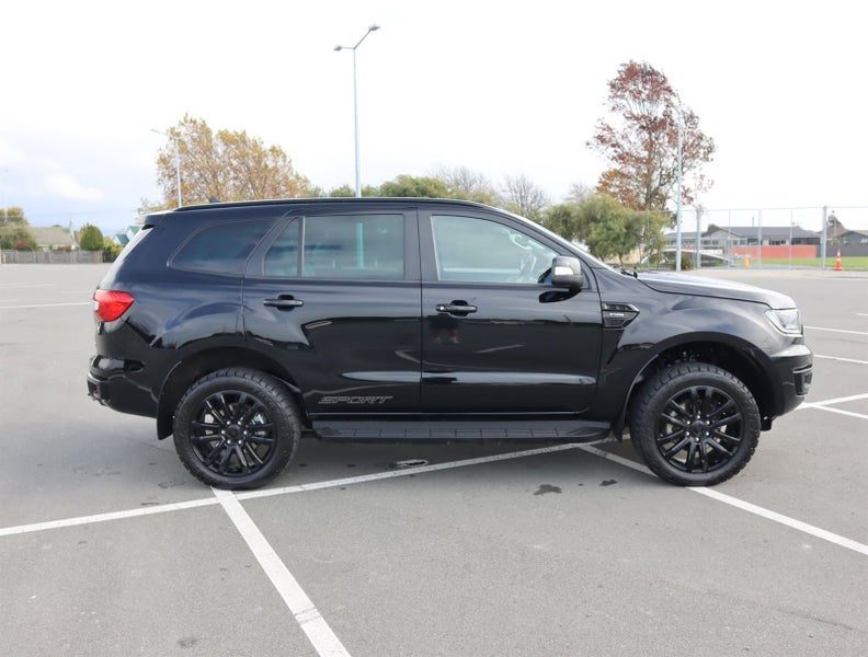 2022 Ford Everest Sport, photo 2