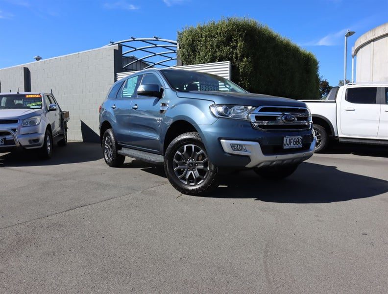 2015 Ford Everest Trend
