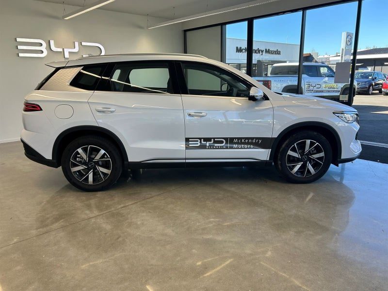 2026 BYD Sealion 5 Premium PHEV SUV, photo 3