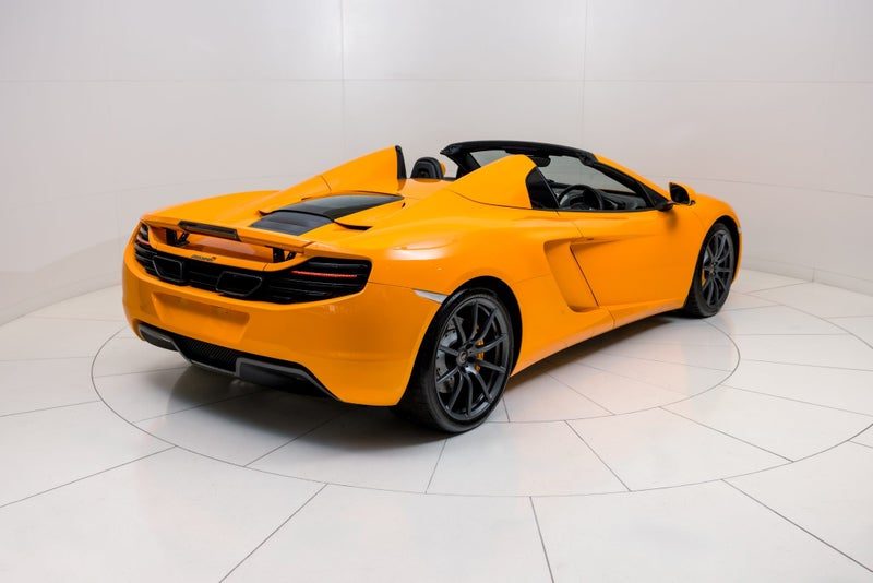2014 McLaren MP4-12C Spider, photo 2