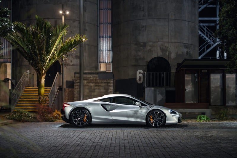2023 McLaren Artura, photo 3