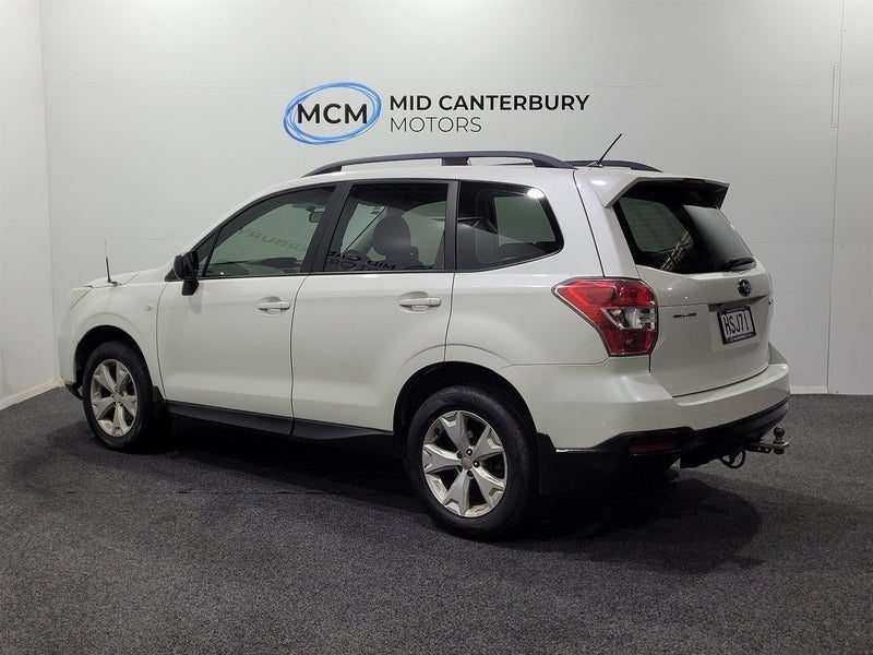 2014 Subaru Forester 2.5L I 4WD, photo 3