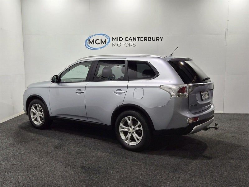 2014 Mitsubishi Outlander XLS 2.4L AWD Auto, photo 3