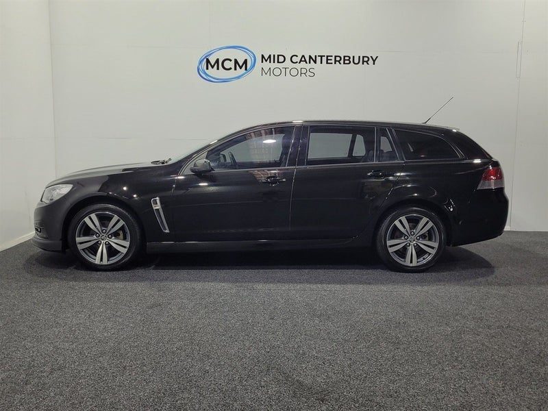 2015 Holden Commodore VF SV6 3.6 Petrol Auto, photo 2