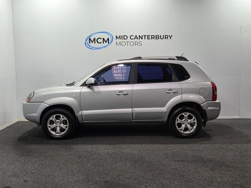2010 Hyundai Tucson 2.0P CITY 4D A4, photo 2