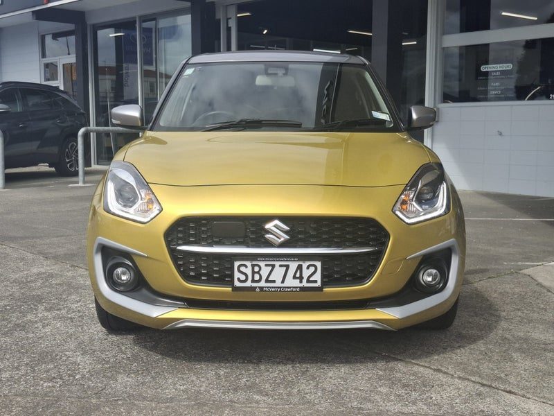 2022 Suzuki Swift Limited, photo 3