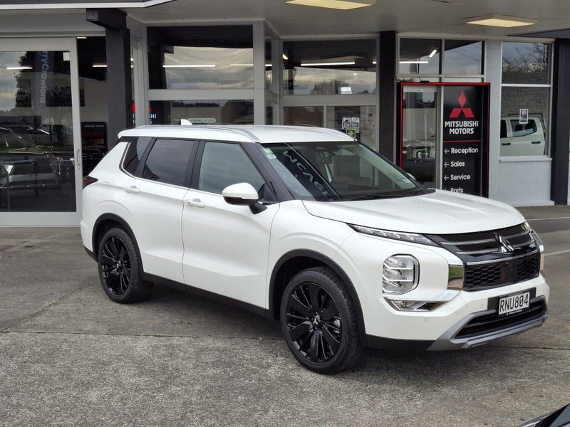 2026 Mitsubishi Outlander XLS 2.5P/ -