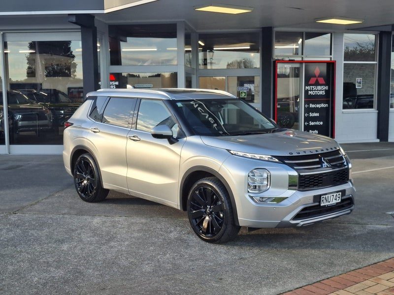 2026 Mitsubishi Outlander VRX 2.5P/Cvt -