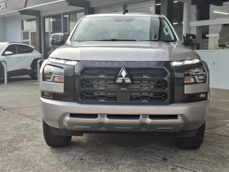 2026 Mitsubishi Triton GLXR, photo 3
