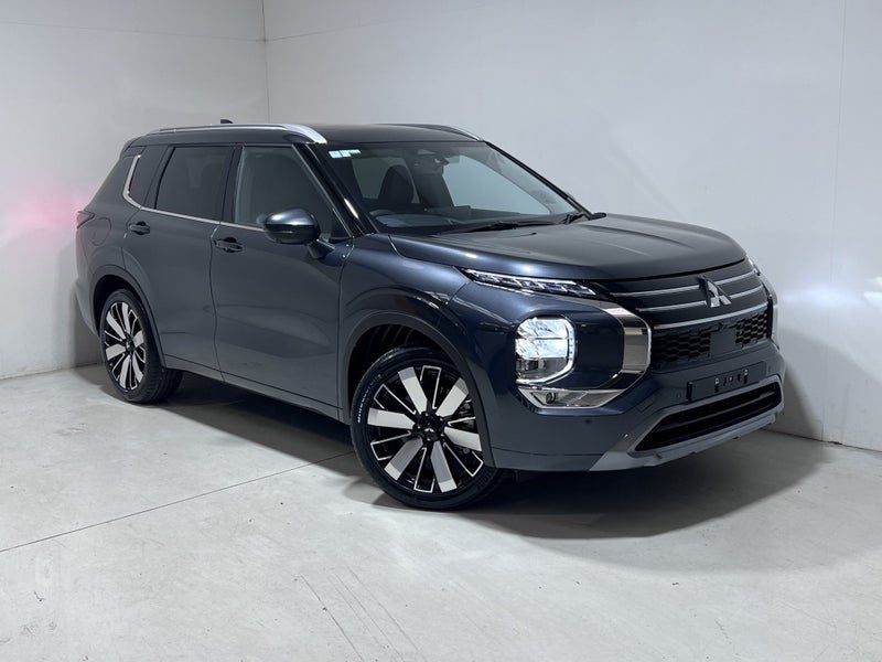 2026 Mitsubishi Outlander VRX 7 Seater