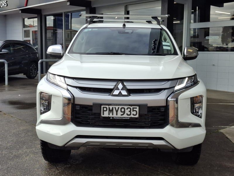 2023 Mitsubishi Triton GLXR, photo 2