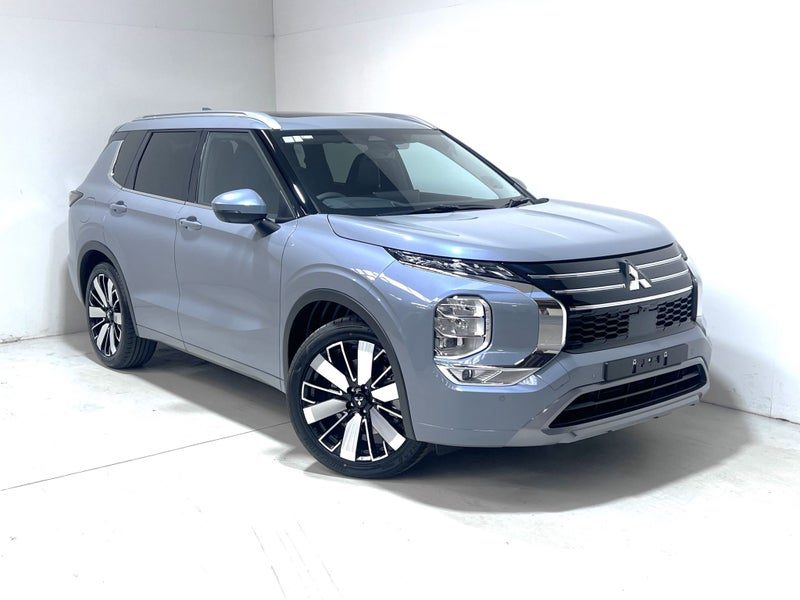 2026 Mitsubishi Outlander VRX 7 Seater