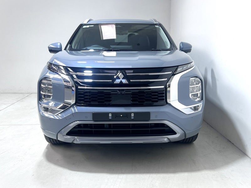 2026 Mitsubishi Outlander VRX 7 Seater, photo 2