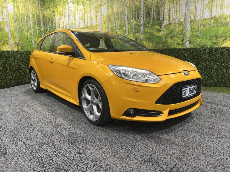 2012 Ford Focus ST 2.0T ECOBOOST 6SPD Manual
