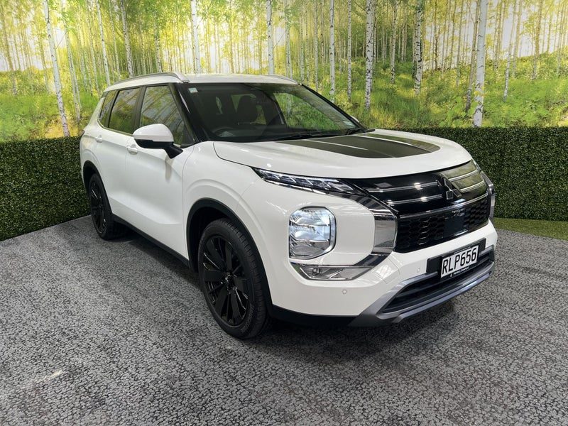2025 Mitsubishi Outlander XLS 2.5P 2WD - 7 Seats