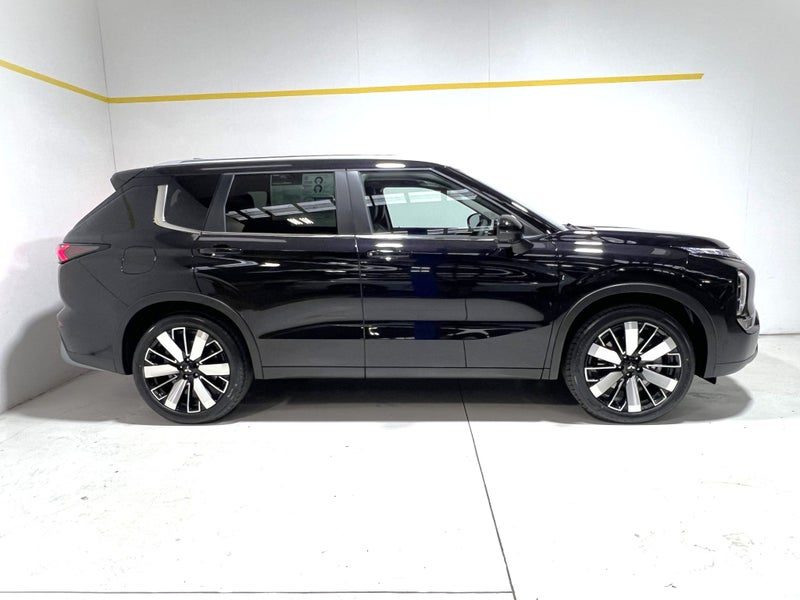 2026 Mitsubishi Outlander XLS 2.5 4WD, photo 3