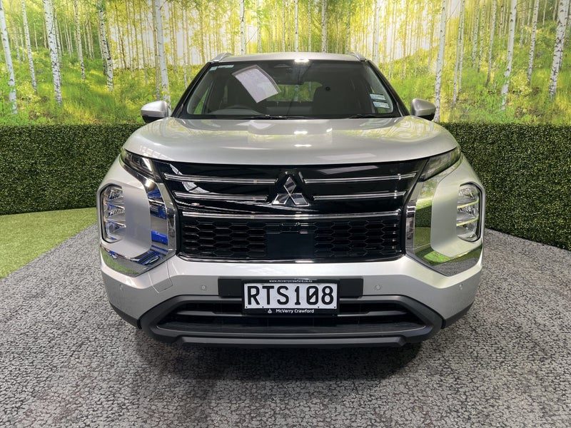 2026 Mitsubishi Outlander LS 5 Seater, photo 2